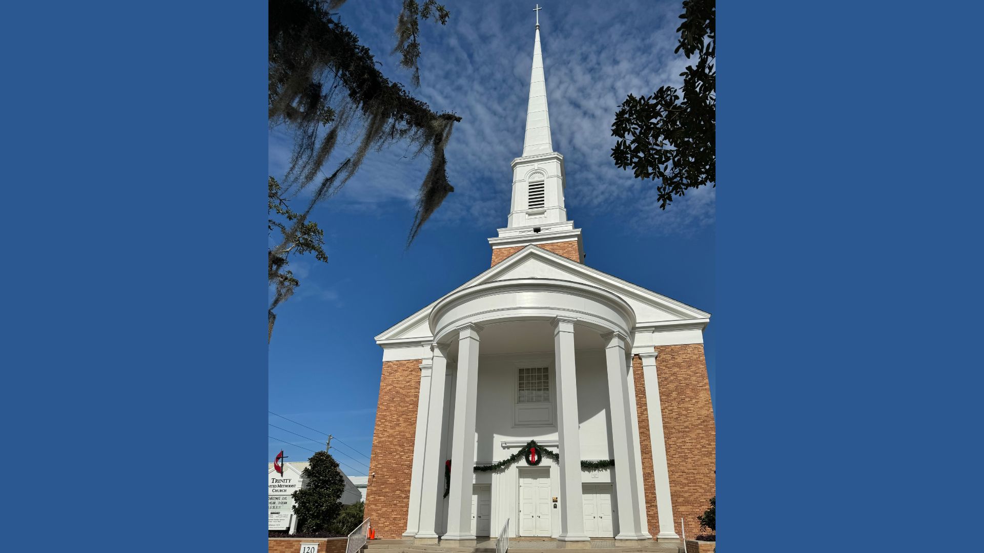 Exterior of Trinity United Methodist Church in Tallahassee, Florida